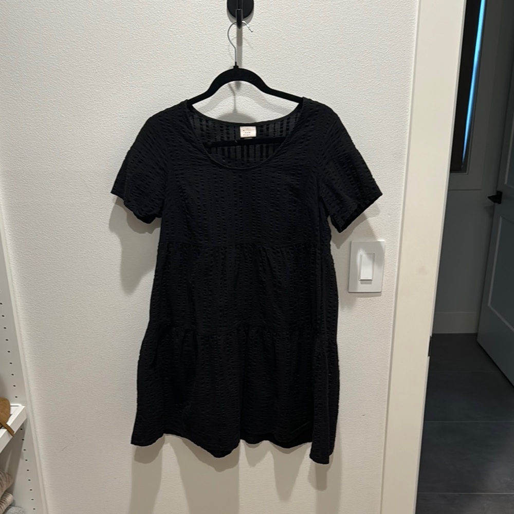 Black Textured Short Sleeve Dress